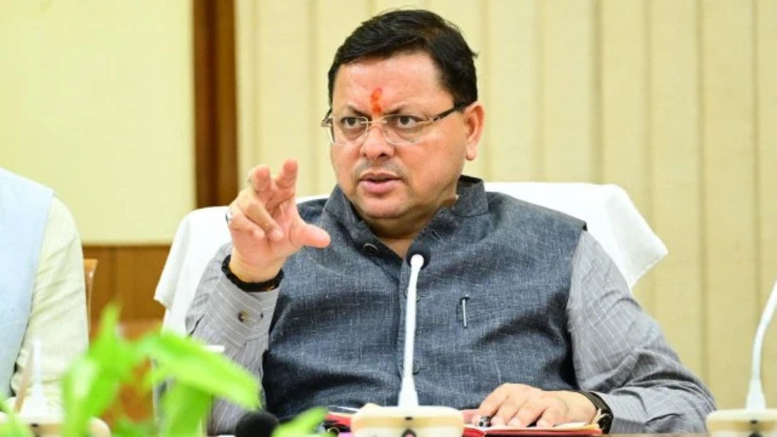 कबालपुर चौकी पुलिसकर्मी निलंबित
