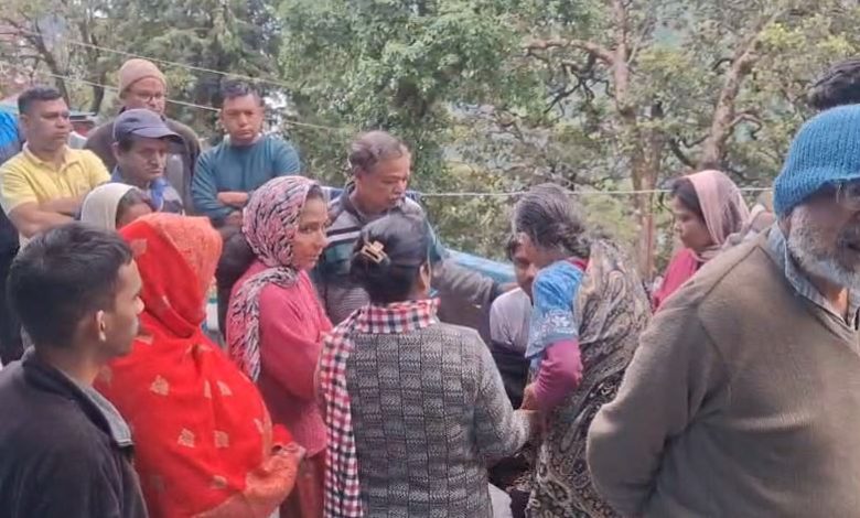बीएससी छात्रा ने लगाई फांसी
